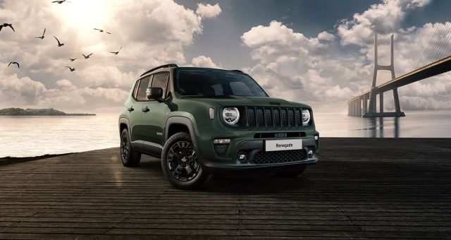 RENEGADE e-Hybrid -North Star 1.5l MHEV 48V PANO