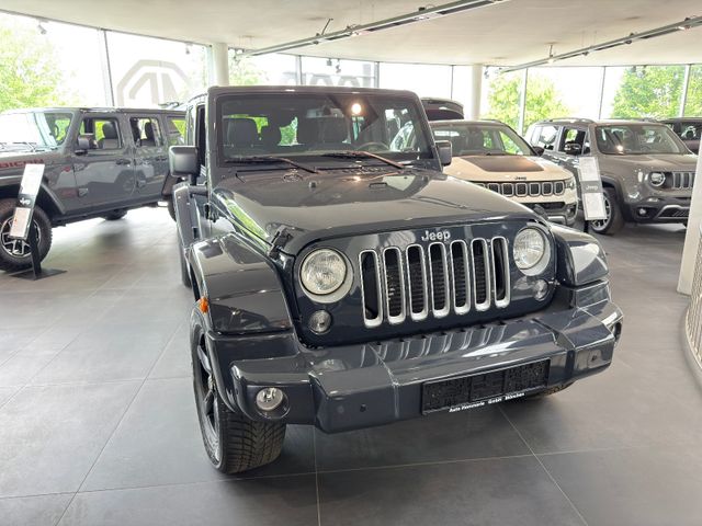 Wrangler 2.8l CRDi SAHARA Automatik*RHINO*