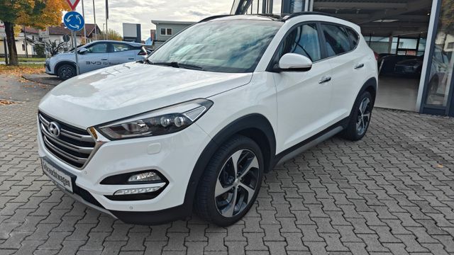 Tucson Premium 4WD*AHK*TOTWINKEL*KAMERA*TOP!!!